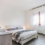 Apartament Sunflower 2 By Interhome